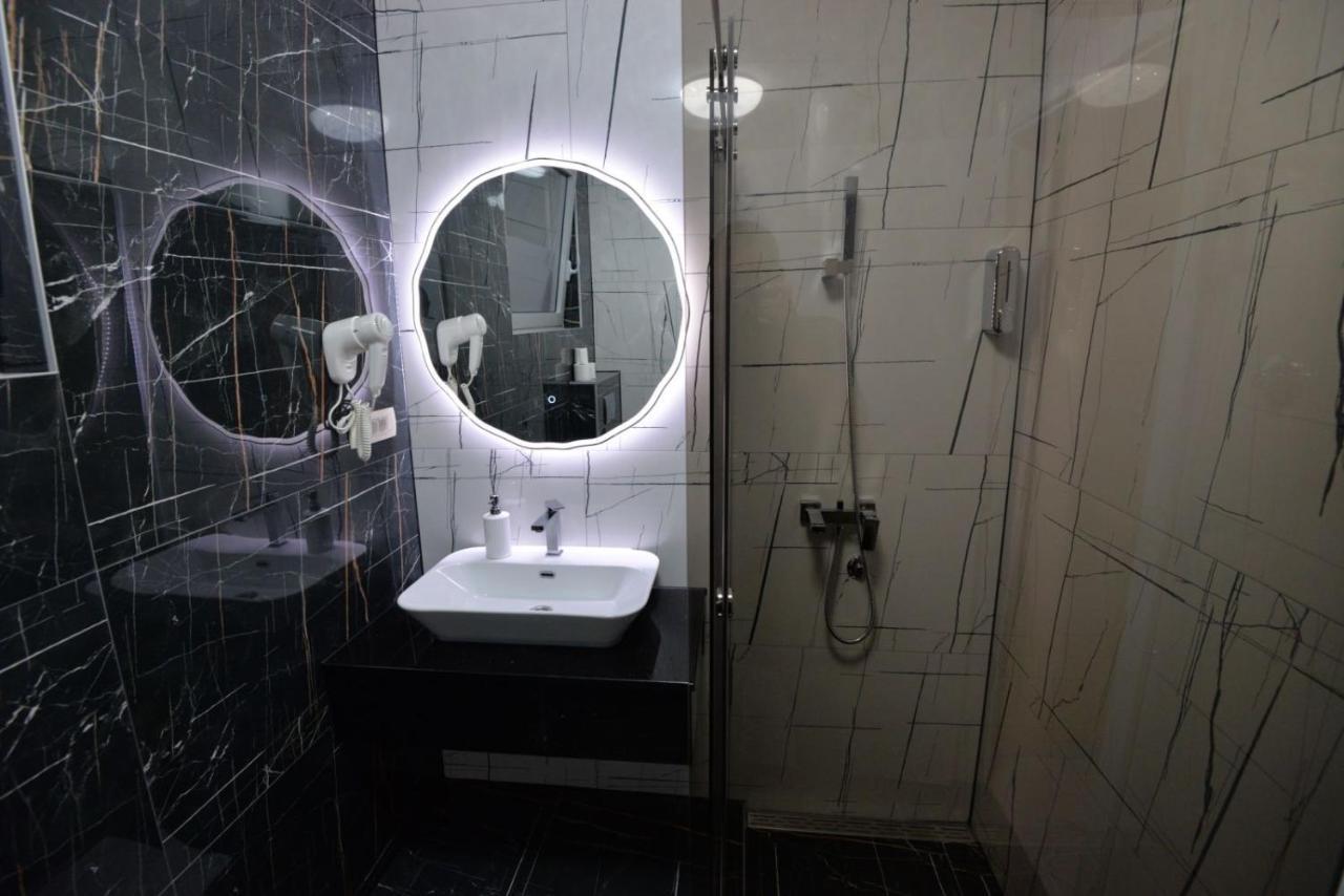 Prenociste Bis Hotel Prijepolje Ngoại thất bức ảnh