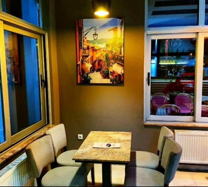 Prenociste Bis Hotel Prijepolje Ngoại thất bức ảnh